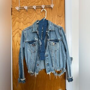 Zara Distressed Blue Denim Jacket Extra Jean Piece for Neck